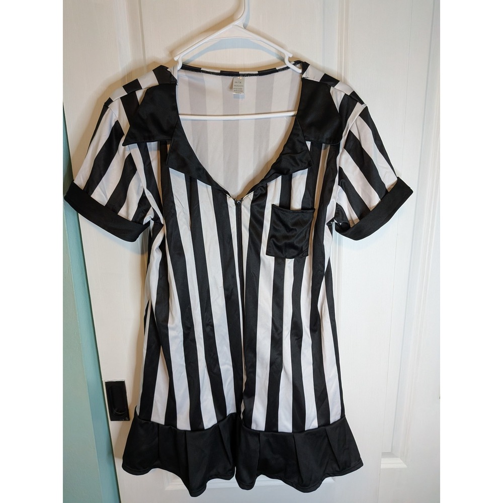 Referee Costume Dress Plus Size 1X Black White Striped Zip Front Pleated CM089X